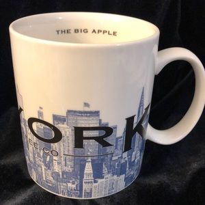 Starbucks New York coffee mug. Skyline 16 oz.